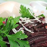 YAdrenyiy salat iz sveklyi i hrena 150x150 Ядреный салат из свеклы и хрена