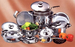 Kuhonnaya posuda arsenal horoshey hozyayki 3 300x188 Кухонная посуда   арсенал хорошей хозяйки