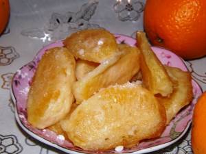 Apelsinyi v klyare s limonnyim siropom Апельсины в кляре с лимонным сиропом