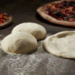 Pitstsa ploskie italyanskie lepeshki s nachinkoy 150x150 Пицца в культуре