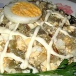 Salat Neobyichnyiy iz baklazhan 150x150 Салат ассорти с чищенными креветками, резанными ананаса и сыра